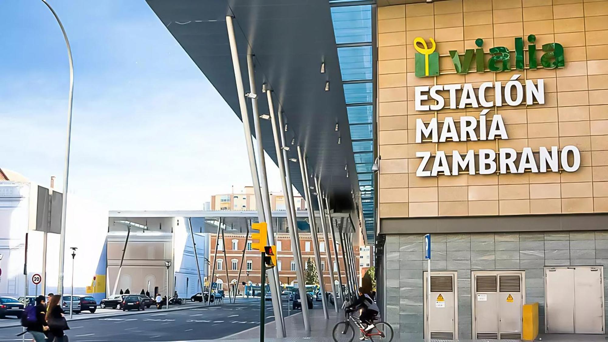 Estudio Maria Zambrano A Pasos De La Estacion Malaga Ngoại thất bức ảnh